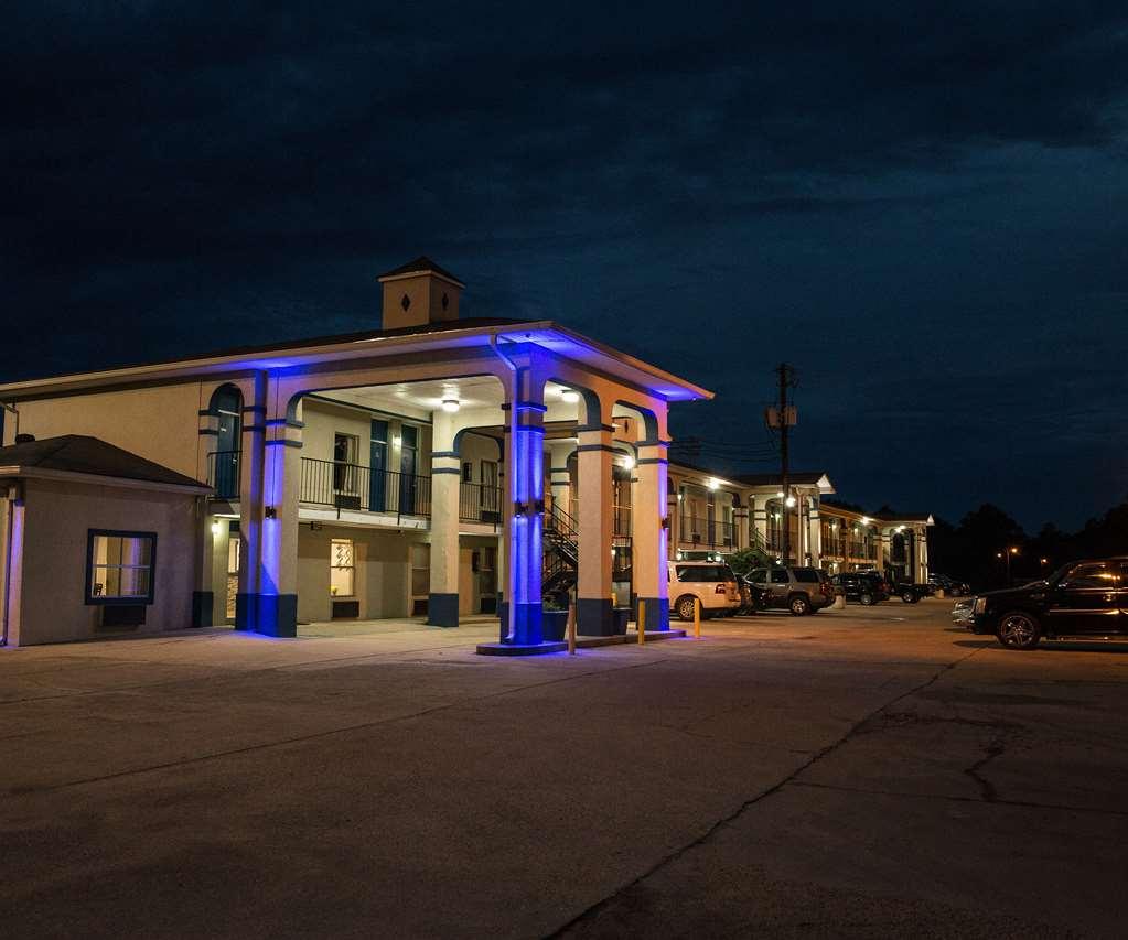 Americas Best Value Inn - Монровилл Экстерьер фото