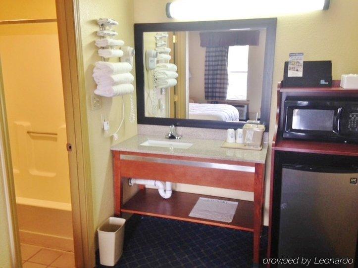Americas Best Value Inn - Монровилл Экстерьер фото