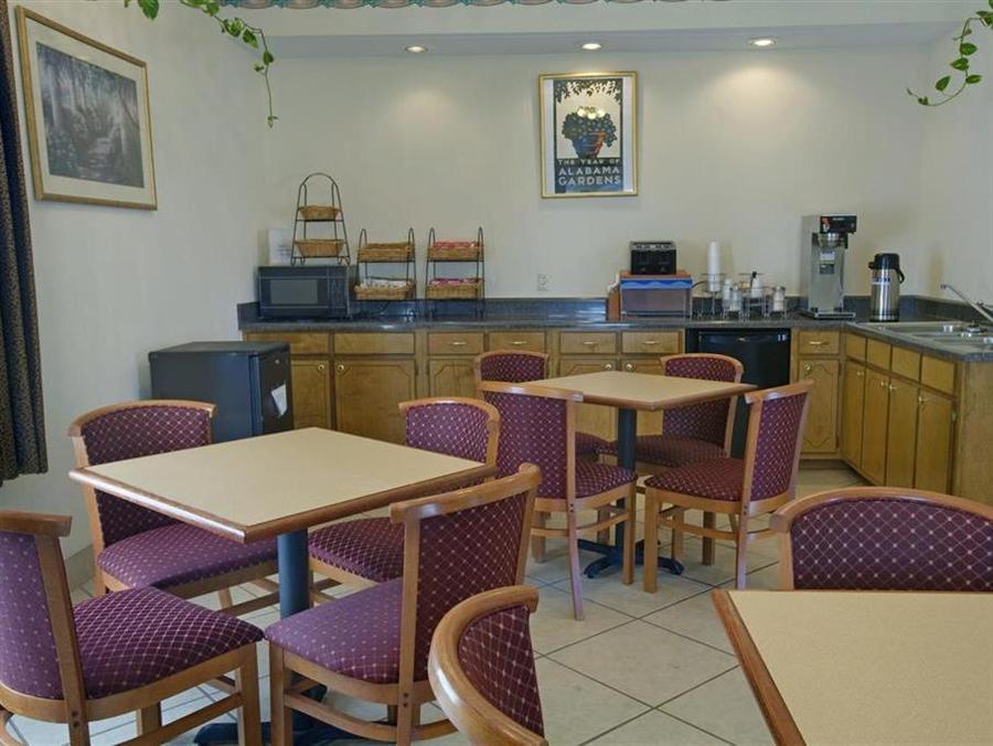 Americas Best Value Inn - Монровилл Экстерьер фото